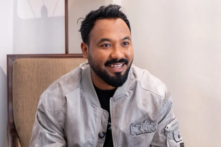 ছবি অনলাইন